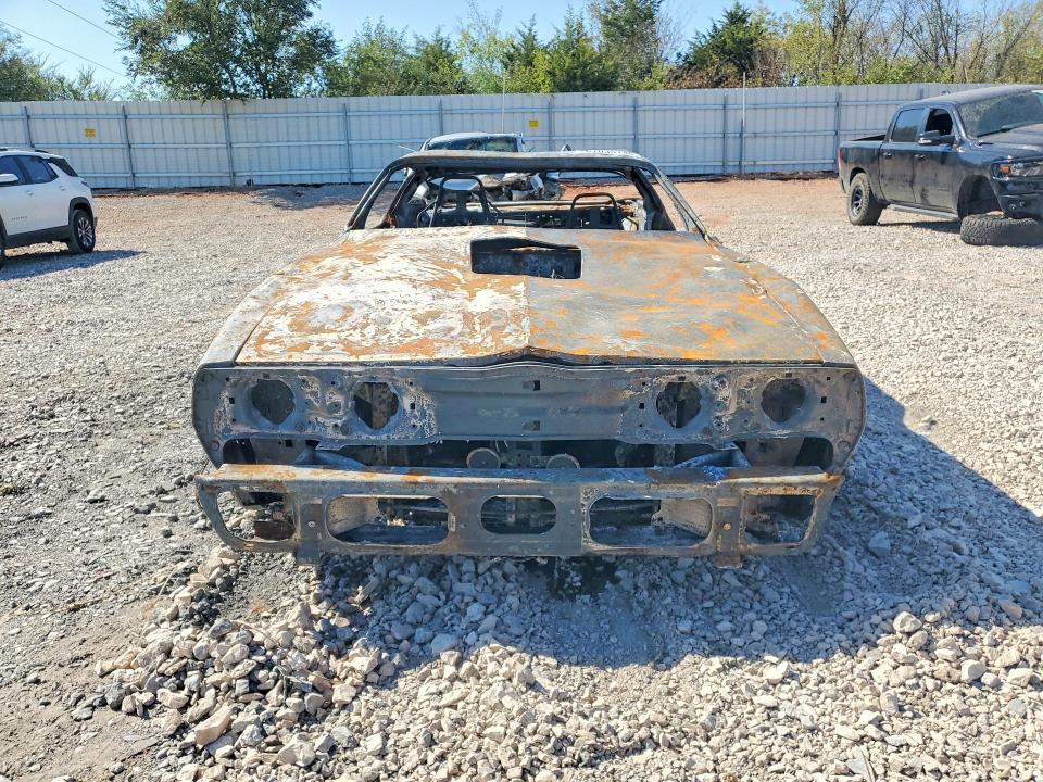 Photo 5 from auction – 1981 PONTIAC FIREBIRD with VIN 1G2AW87W2BL103910