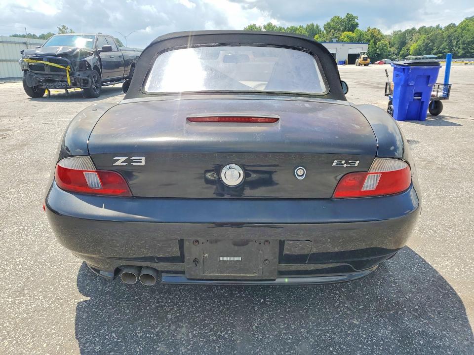 Photo 6 from auction – 2000 BMW Z3 with VIN 4USCH9340YLF87722