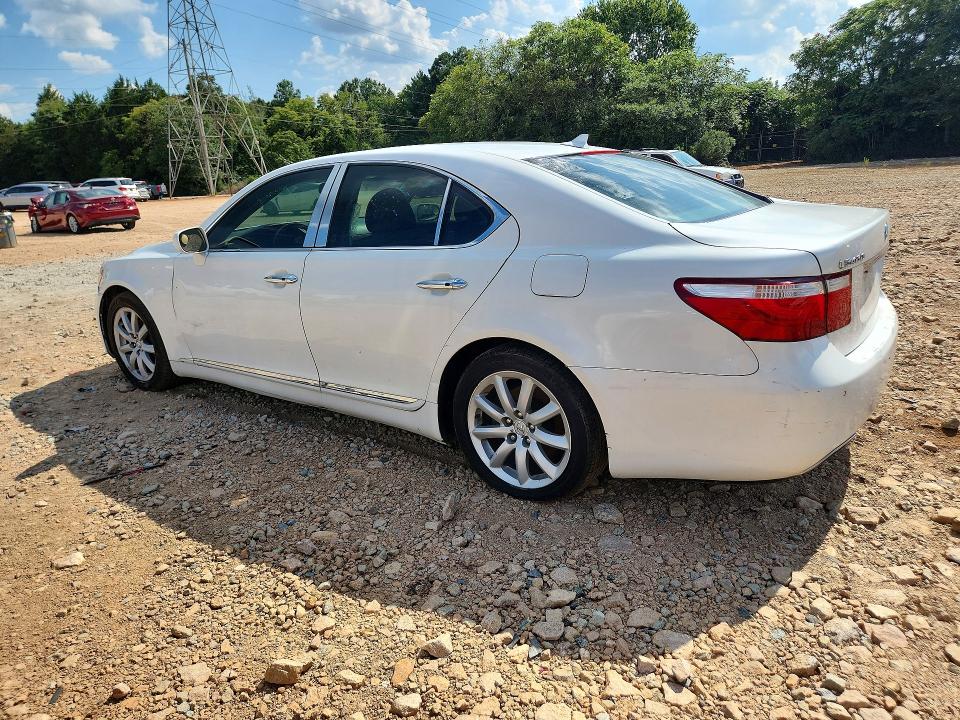 Photo 2 from auction – 2007 LEXUS LS with VIN JTHBL46FX75019928