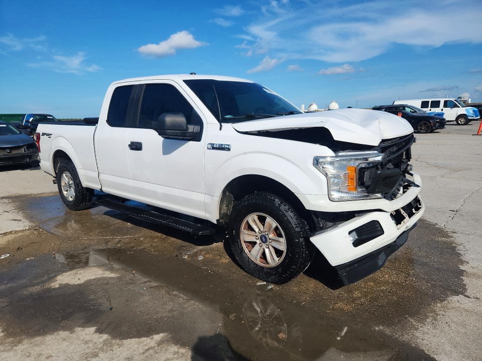 Photo 4 from auction – 2018 FORD F150 with VIN 1FTEX1EP1JKF67871