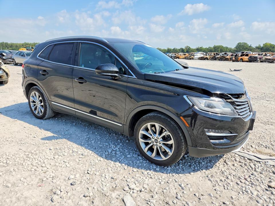Photo 4 from auction – 2017 LINCOLN MKC with VIN 5LMCJ2D95HUL35489