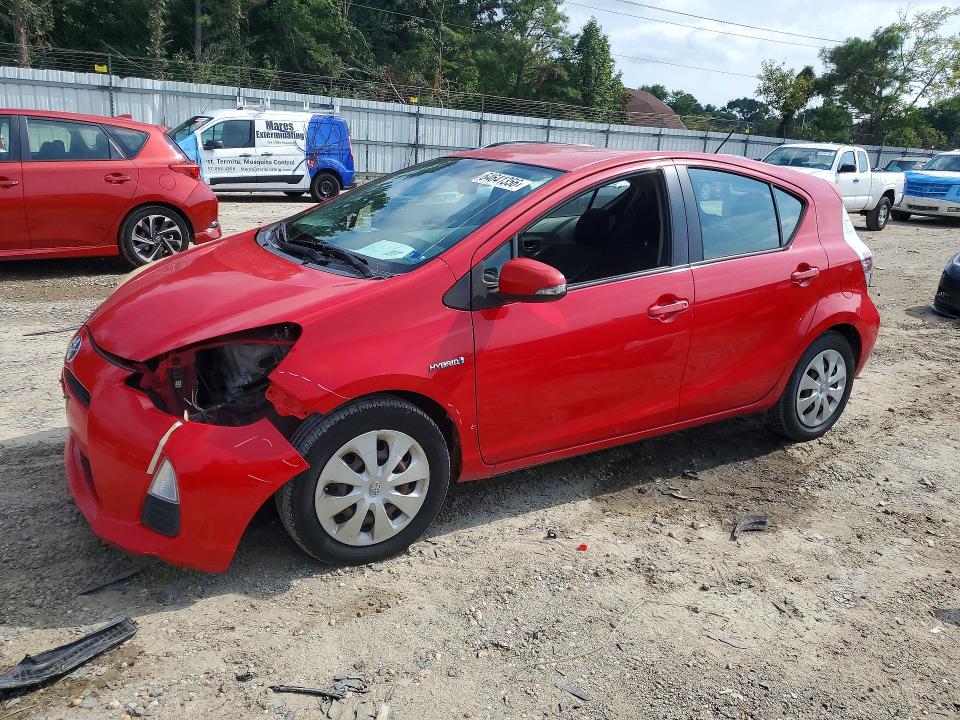 TOYOTA PRIUS C 2012 with VIN JTDKDTB37C1506090 - Photo from auction