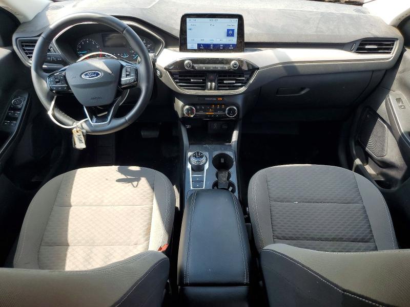 Photo 8 from auction – 2022 FORD ESCAPE with VIN 1FMCU9G66NUB97042