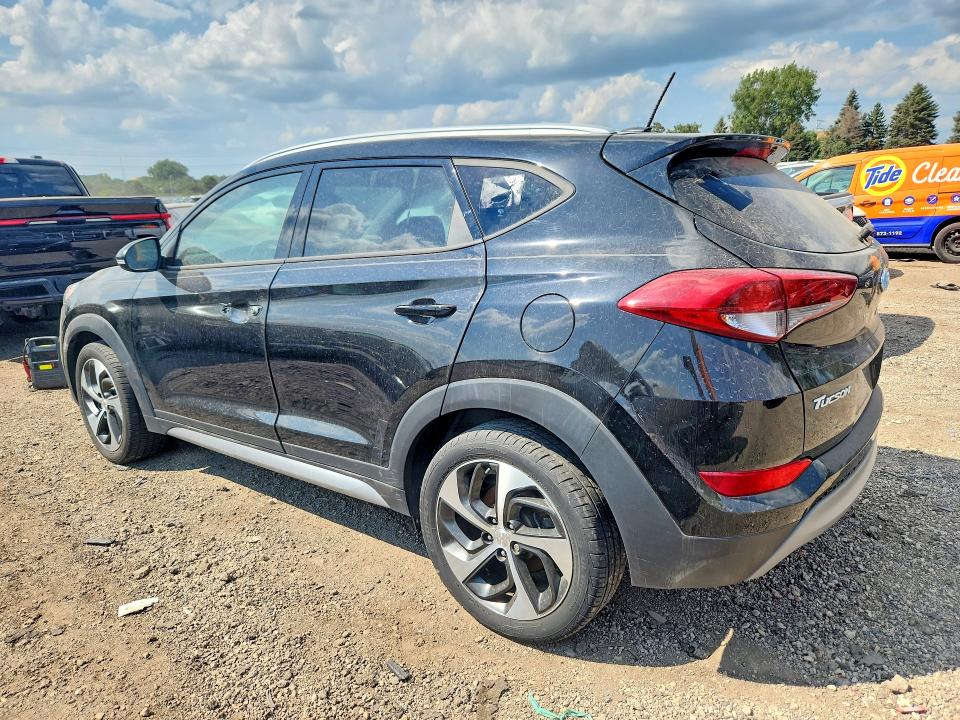 Photo 2 from auction – 2017 HYUNDAI TUCSON with VIN KM8J3CA28HU351283
