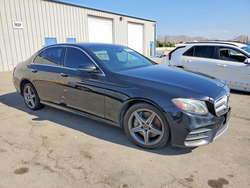 Photo 4 from auction – 2019 MERCEDES-BENZ E with VIN WDDZF6JB3KA520284