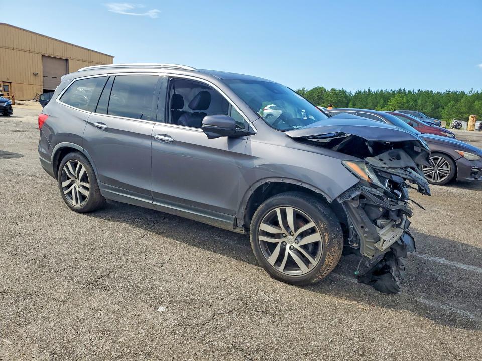 Photo 4 from auction – 2017 HONDA PILOT with VIN 5FNYF6H95HB083641
