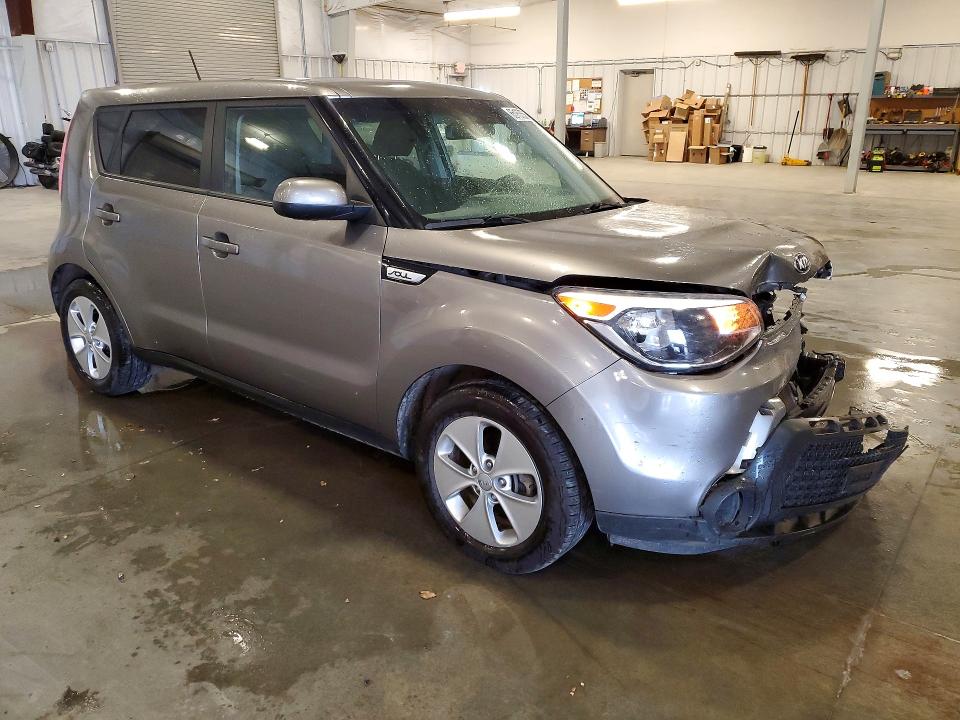 Photo 4 from auction – 2016 KIA SOUL with VIN KNDJN2A26G7270143