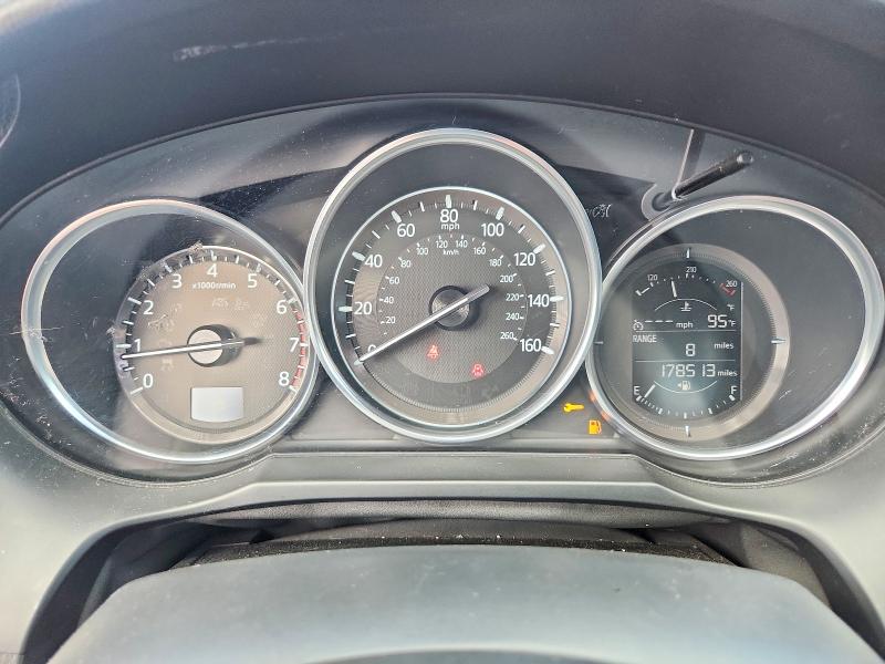 Photo 9 from auction – 2017 MAZDA 6 with VIN JM1GL1U5XH1149362