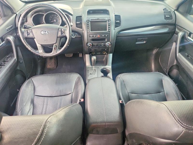 Photo 8 from auction – 2012 KIA SORENTO with VIN 5XYKUDA29CG303006
