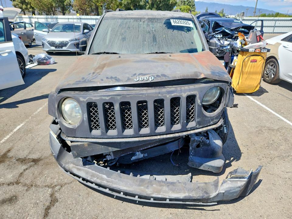 Photo 5 from auction – 2014 JEEP PATRIOT with VIN 1C4NJPBA2ED619779