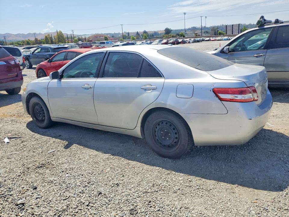 Фото 2 с аукциона – 2011 TOYOTA CAMRY с VIN 4T4BF3EK7BR120460