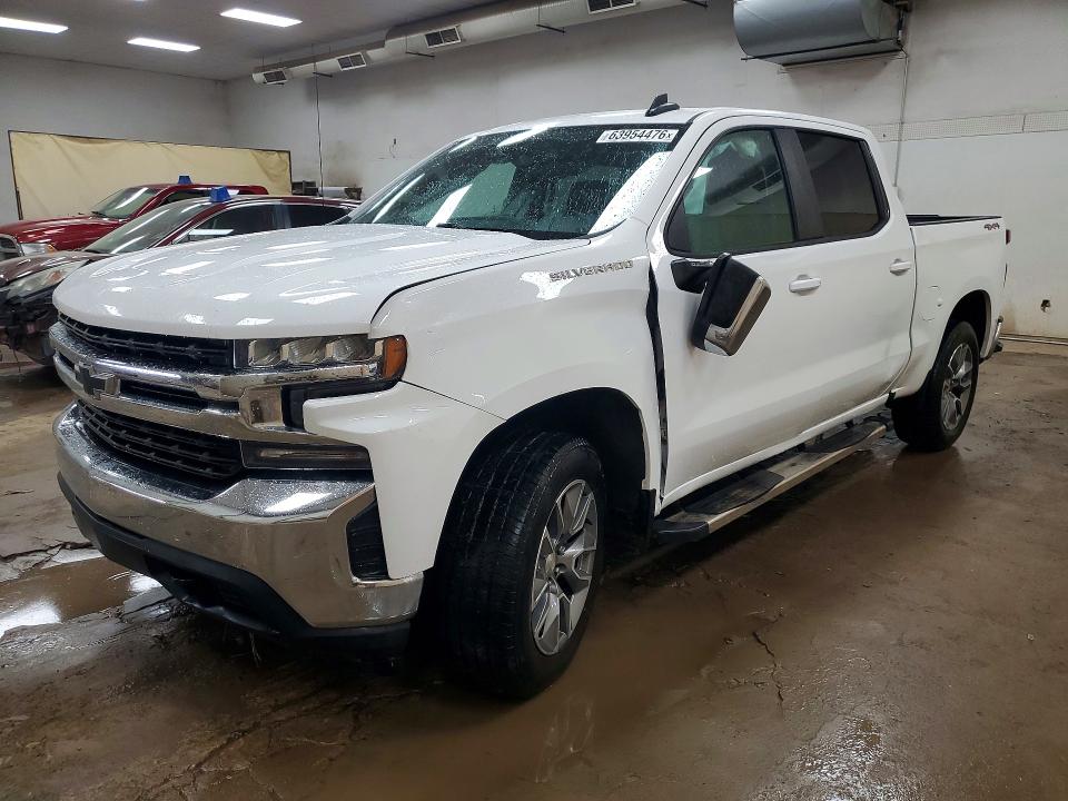 CHEVROLET SILVERADO 2019 with VIN 1GCUYDED7KZ392146 - Photo from auction