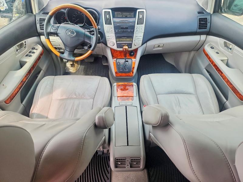 Фото 8 с аукциона – 2009 LEXUS RX с VIN 2T2GK31U09C067966