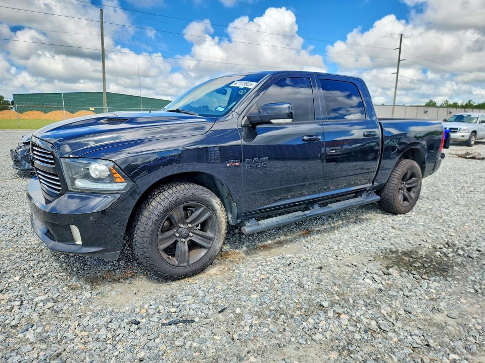 RAM 1500 2017 with VIN 1C6RR7MT7HS685826 - Photo from auction