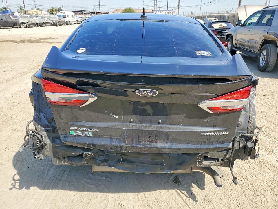 Zdjęcie 6 z aukcji – 2019 FORD FUSION z VIN 3FA6P0SU8KR148931