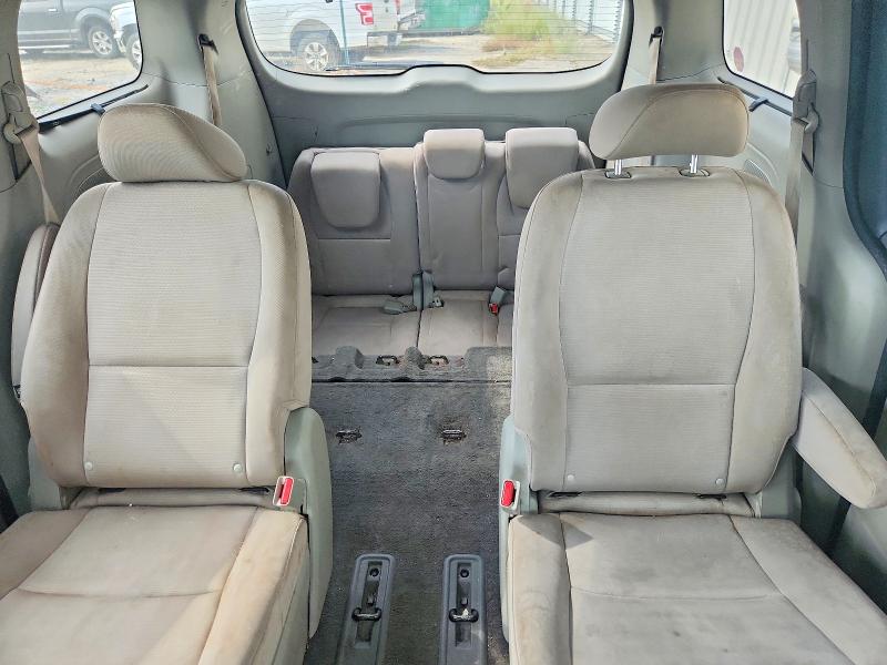 Photo 10 from auction – 2015 KIA SEDONA with VIN KNDMB5C17F6022385