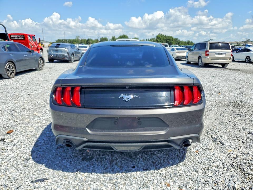Снимка 6 от търг – 2018 FORD MUSTANG с VIN 1FA6P8TH1J5179228