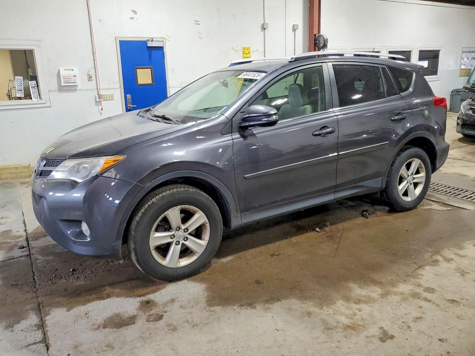 TOYOTA RAV4 2014 with VIN JTMRFREV3EJ009386 - Photo from auction