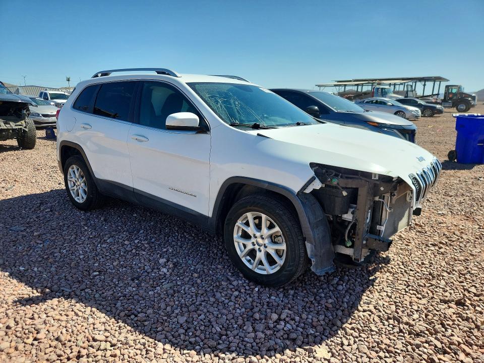 Снимка 4 от търг – 2018 JEEP CHEROKEE с VIN 1C4PJLCBXJD537088