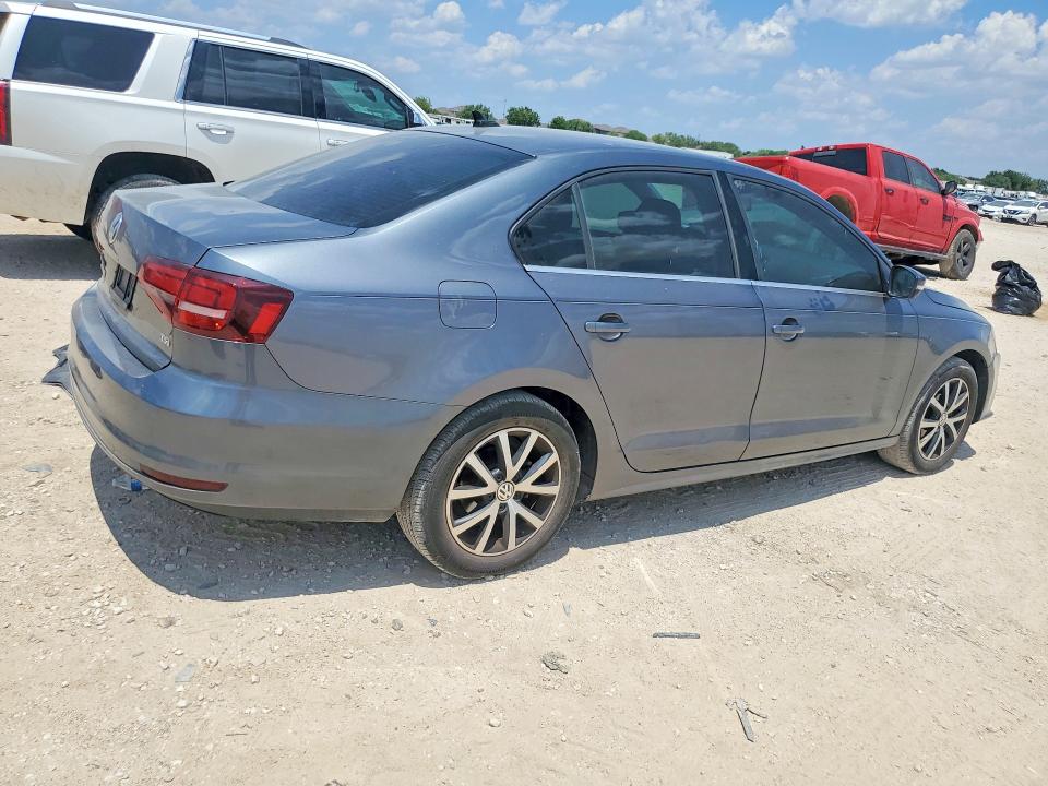 Photo 3 from auction – 2017 VOLKSWAGEN JETTA with VIN 3VWDB7AJ9HM273018