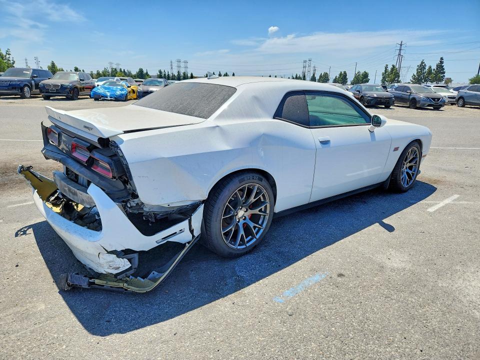 Photo 3 from auction – 2017 DODGE CHALLENGER with VIN 2C3CDZDJ8HH594793