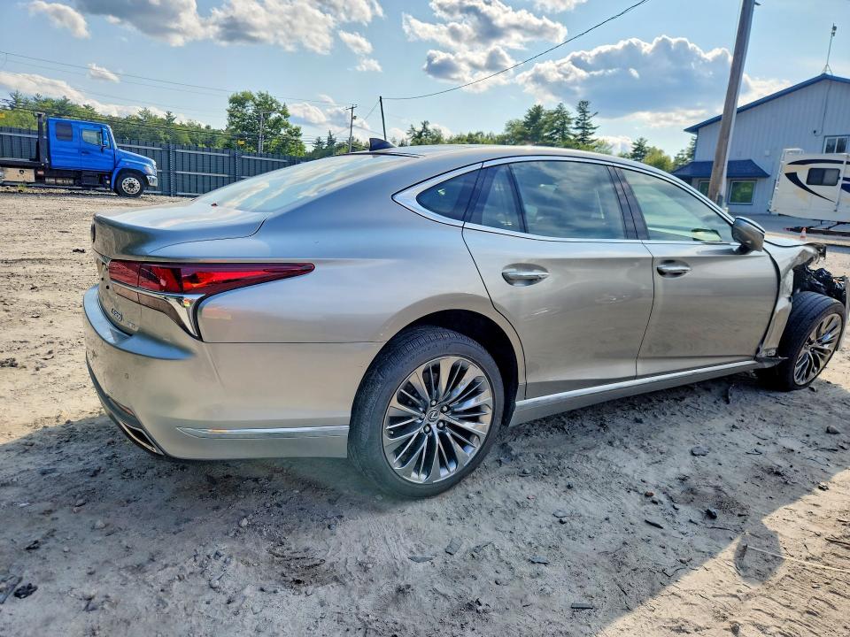 Photo 3 from auction – 2018 LEXUS LS with VIN JTHC5LFF3J5004106