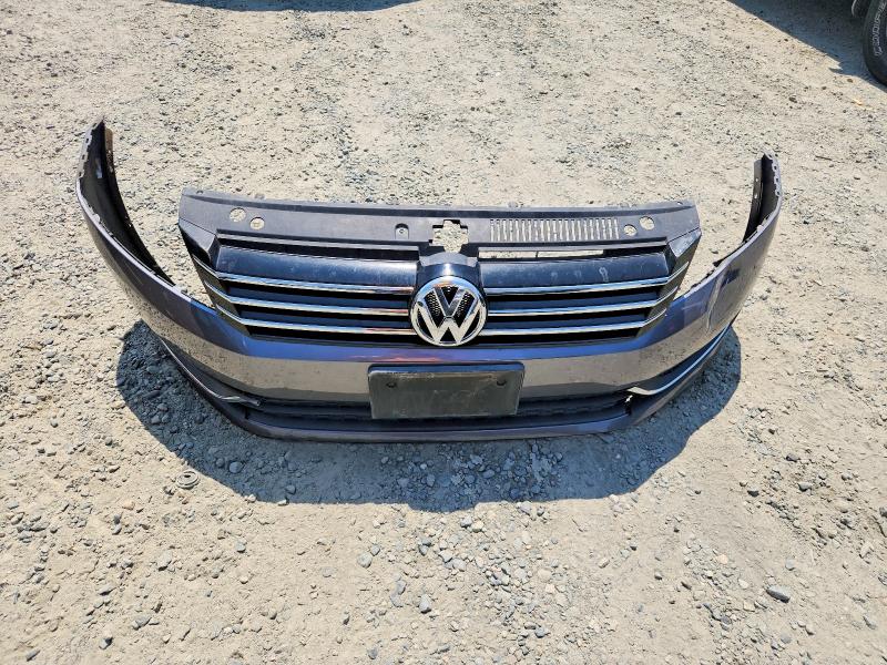 Photo 12 from auction – 2014 VOLKSWAGEN PASSAT with VIN 1VWAT7A31EC051409