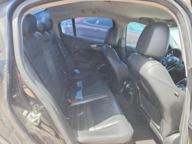 صورة رقم 10 من المزاد - 2018 ALFA ROMEO GIULIA مع VIN ZARFAECN6J7576346