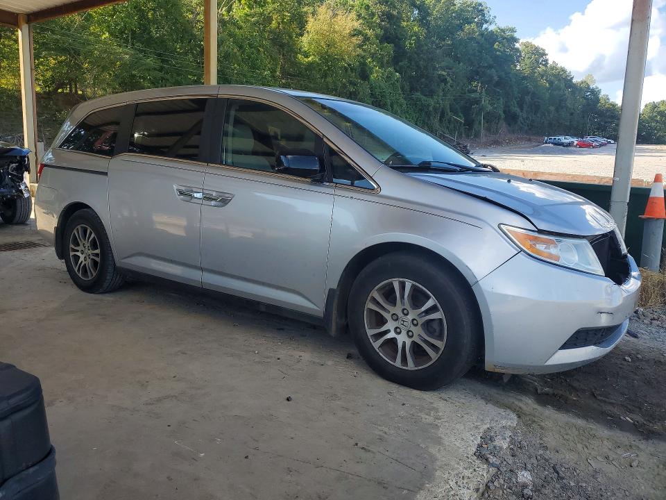 Photo 4 from auction – 2012 HONDA ODYSSEY with VIN 5FNRL5H45CB090528