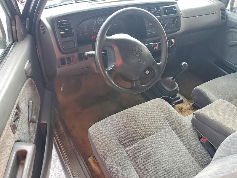 Photo 8 from auction – 2000 NISSAN FRONTIER with VIN 1N6DD26S7YC338965