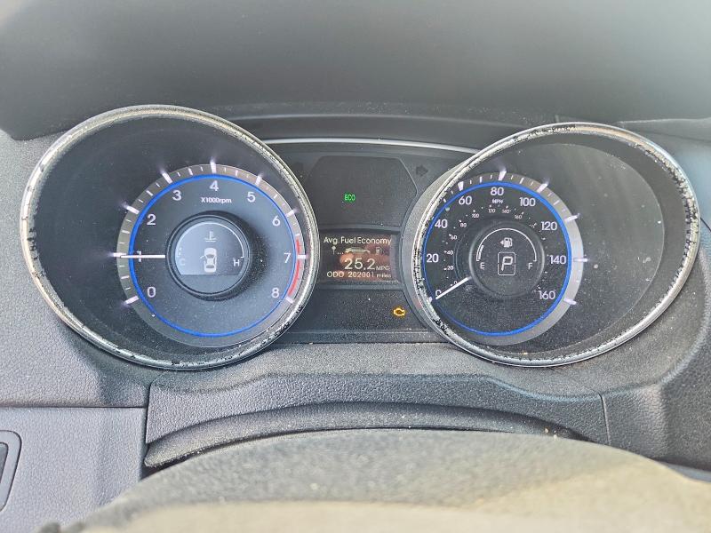 Photo 9 from auction – 2014 HYUNDAI SONATA with VIN 5NPEB4AC5EH907501