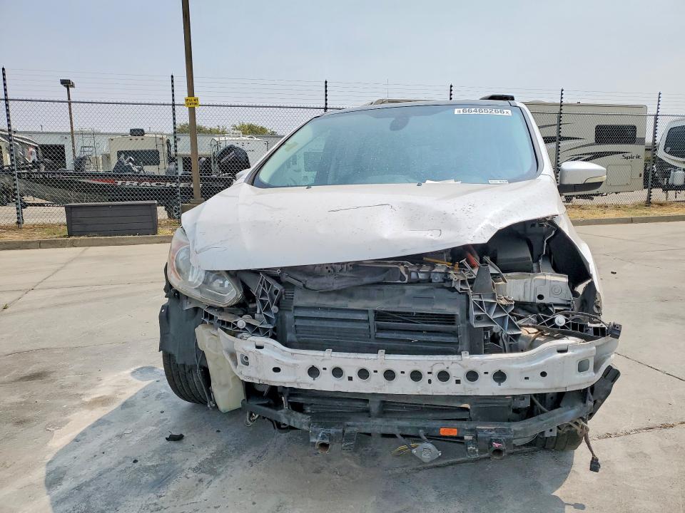 Photo 5 from auction – 2013 FORD C-MAX with VIN 1FADP5BU1DL544799