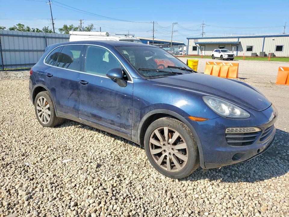 Photo 4 from auction – 2011 PORSCHE CAYENNE with VIN WP1AB2A26BLA47754