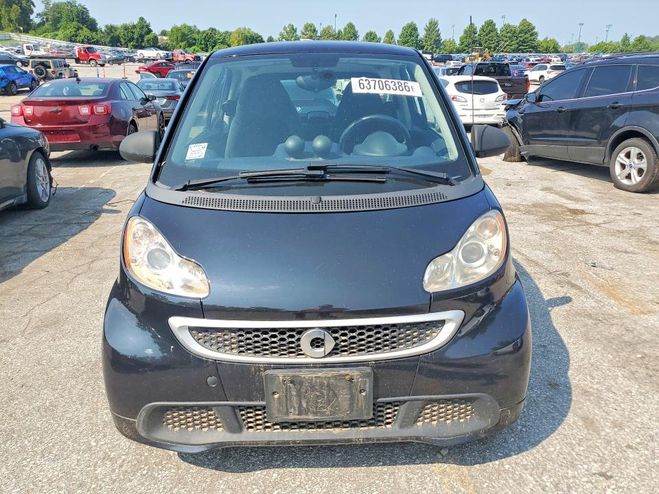 Photo 5 from auction – 2016 SMART FORTWO with VIN WMEEJ9AA6GK842677