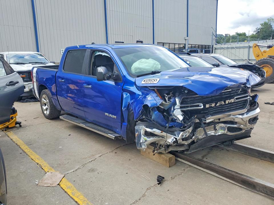 صورة رقم 4 من المزاد - 2019 RAM 1500 مع VIN 1C6SRFFT9KN837782