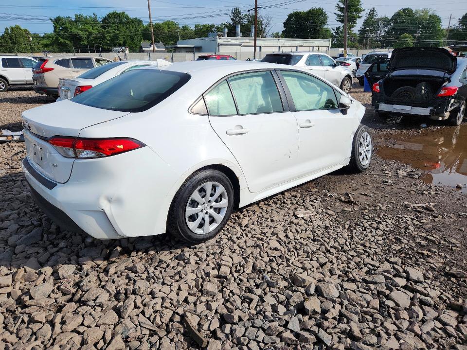 Photo 3 from auction – 2023 TOYOTA COROLLA with VIN JTDB4MEE5PJ011248