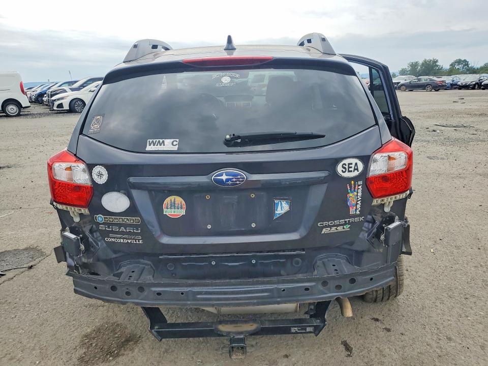 Photo 6 from auction – 2017 SUBARU CROSSTREK with VIN JF2GPADC0H8262152