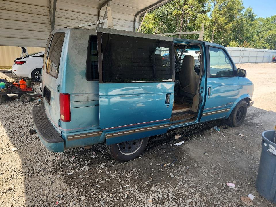 Photo 3 from auction – 1995 CHEVROLET VAN with VIN 1GNDM19W4SB184618