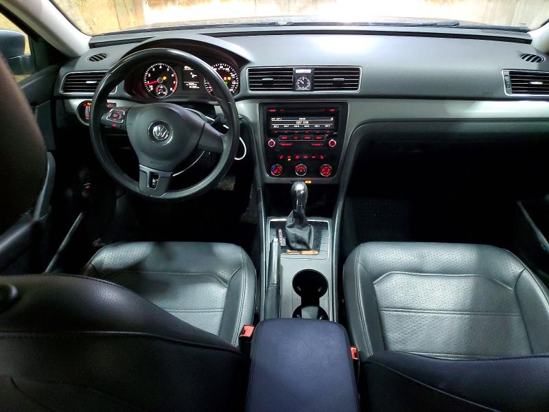 Photo 8 from auction – 2014 VOLKSWAGEN PASSAT with VIN 1VWAT7A3XEC095893
