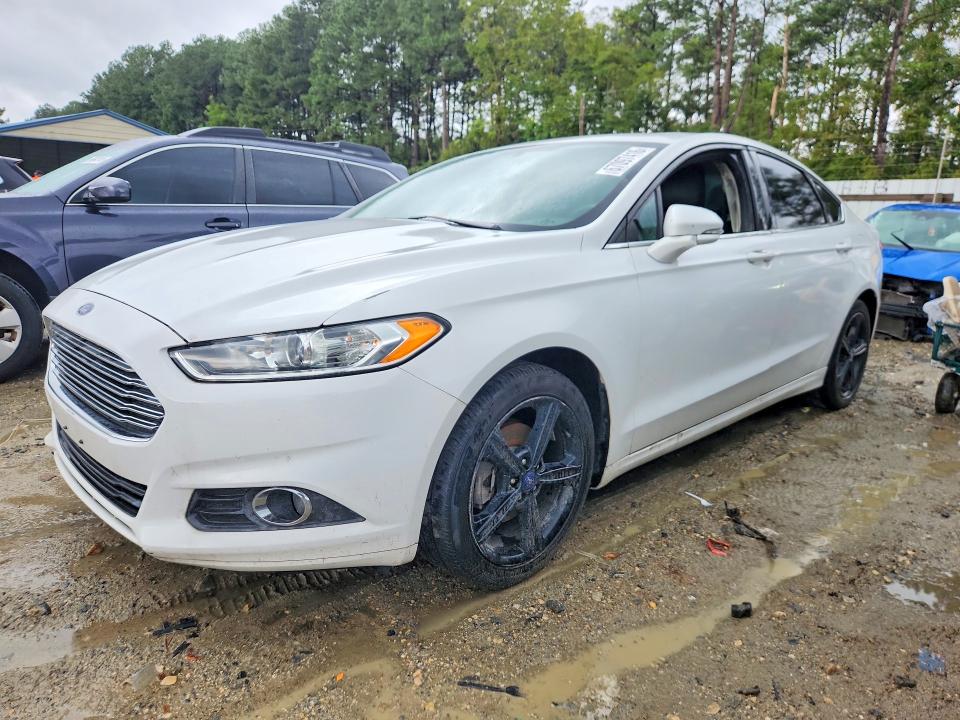 FORD FUSION 2016 with VIN 3FA6P0T95GR272317 - Photo from auction