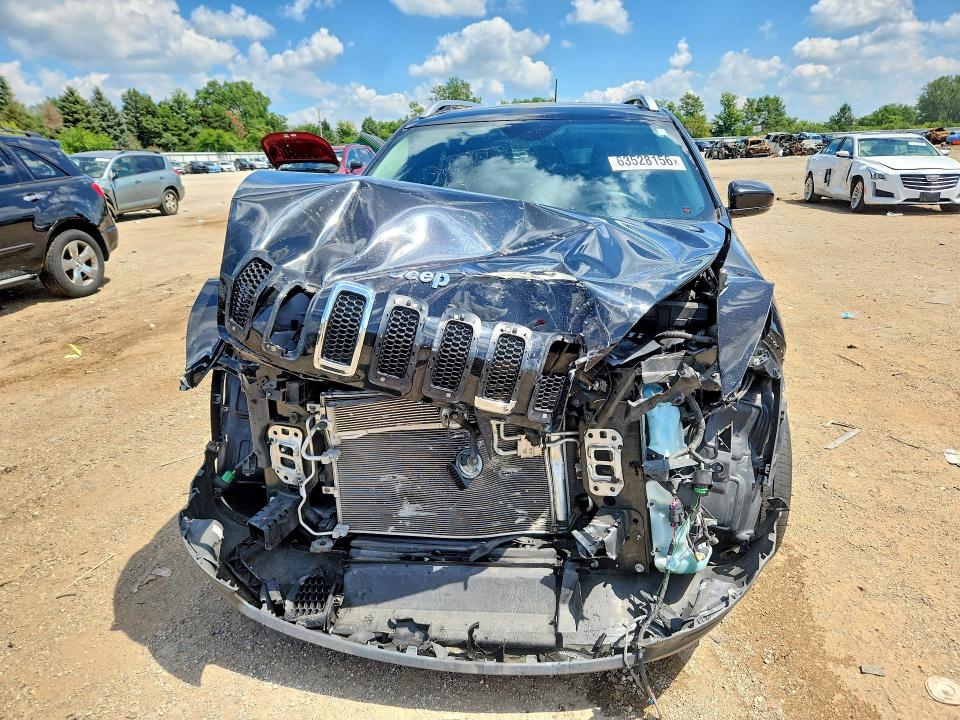 Photo 5 from auction – 2018 JEEP CHEROKEE with VIN 1C4PJMDB2JD517292