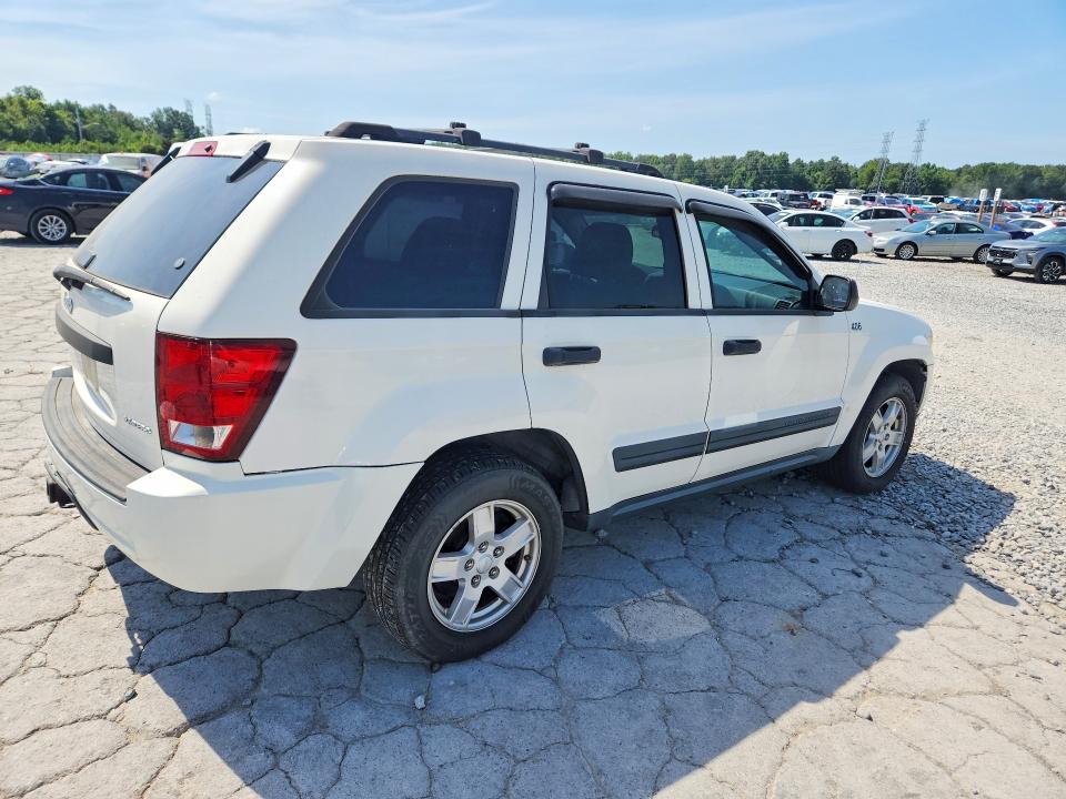 Photo 3 from auction – 2005 JEEP GRAND CHEROKEE with VIN 1J8HS48N65C550192