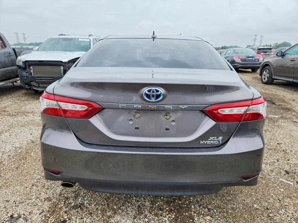 Снимка 6 от търг – 2019 TOYOTA CAMRY HYBRID с VIN 4T1B21HK0KU011277