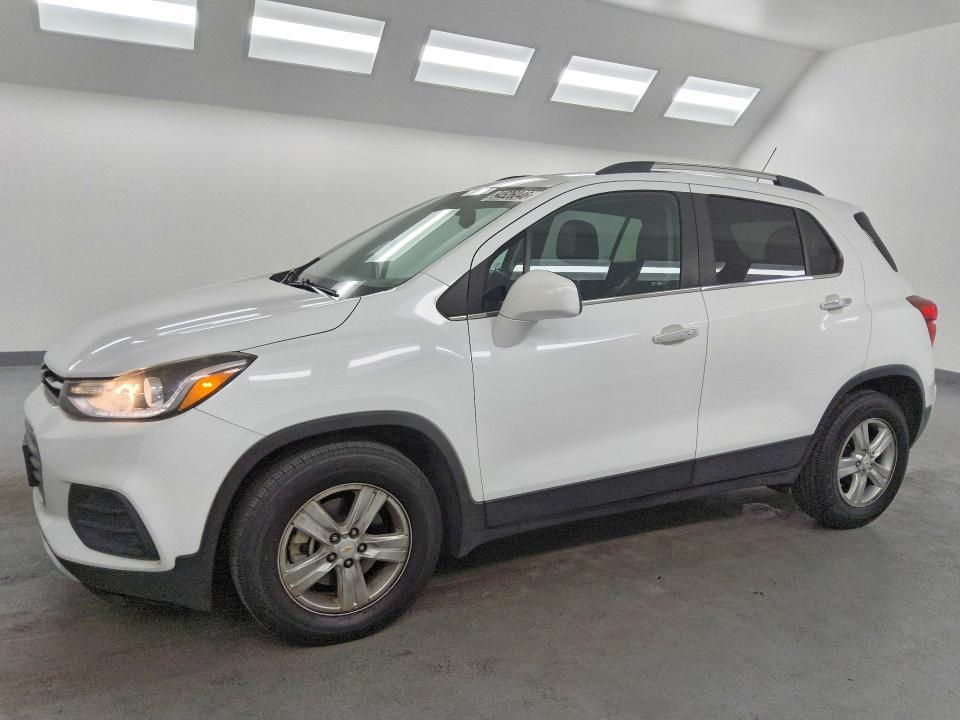 CHEVROLET TRAX 2017 with VIN KL7CJLSB6HB155482 - Photo from auction