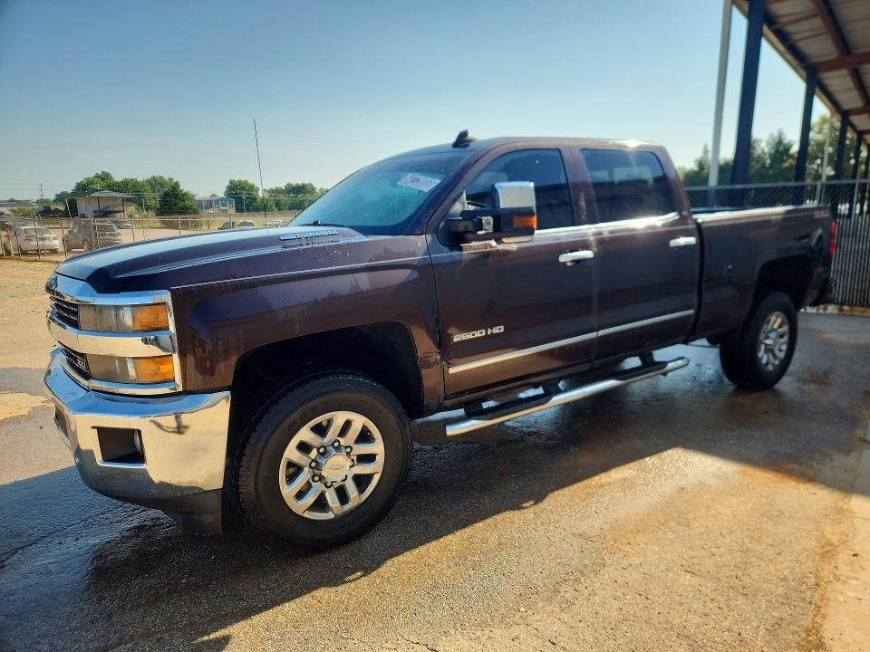 CHEVROLET SILVERADO 2016 with VIN 1GC1KWE8XGF184984 - Photo from auction