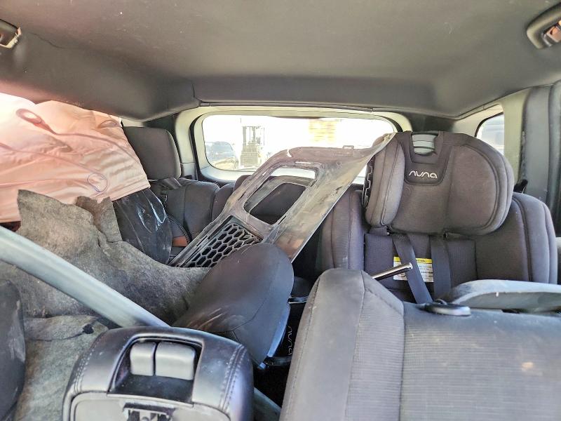 Photo 10 from auction – 2015 JEEP GRAND CHEROKEE with VIN 1C4RJFAG0FC183569
