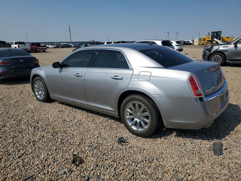 Photo 2 from auction – 2014 CHRYSLER 300C with VIN 2C3CCAEG2EH372852