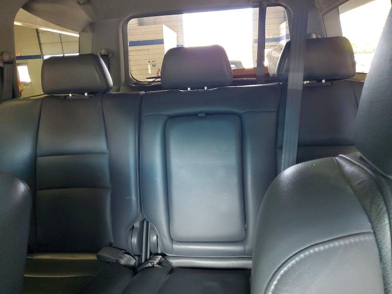 Photo 10 from auction – 2006 HONDA PILOT with VIN 5FNYF18566B022036