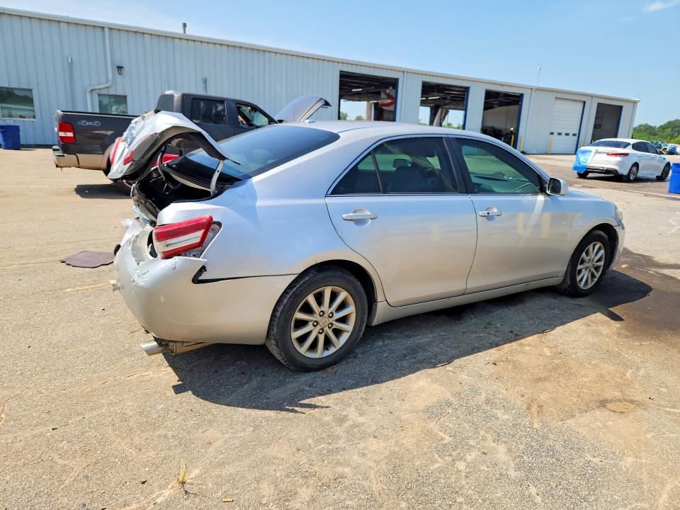 Photo 3 from auction – 2011 TOYOTA CAMRY with VIN 4T1BK3EK5BU131995