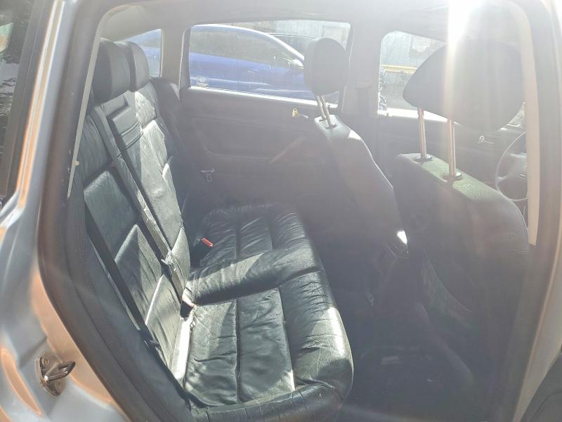 Photo 10 from auction – 2003 VOLKSWAGEN PASSAT with VIN WVWTH63B73P051724
